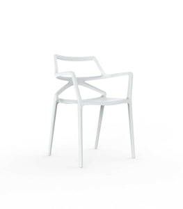 Delta Chair with arms White Color